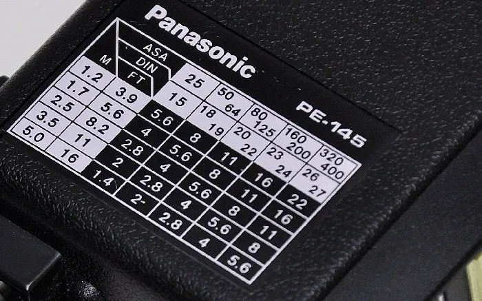 Review: Flash Panasonic PE-145 (National PE-145)