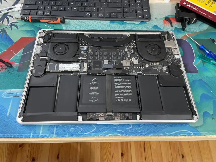 Replacing the A1618 battery to a MacBook Pro A1398