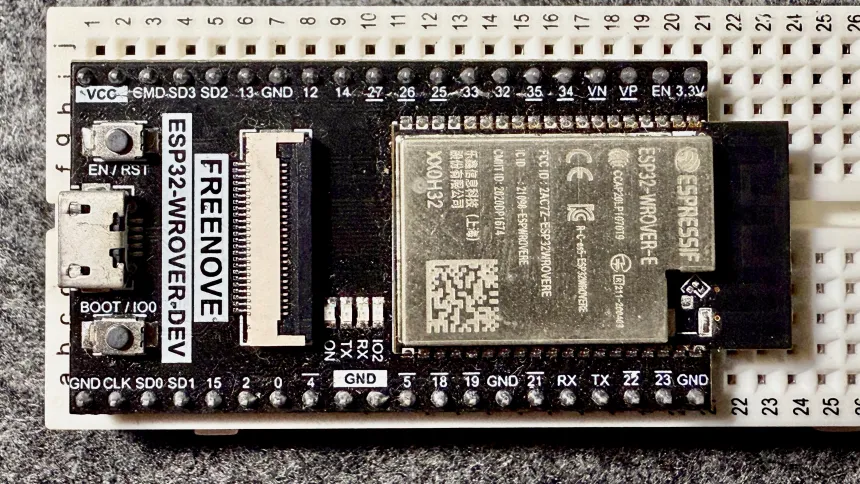 ESP32-WROVER-E