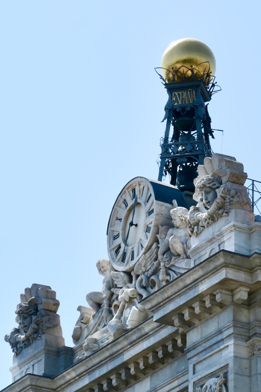 Portrait Image 30 of 78 from Photo Gallery. Alberto Roura