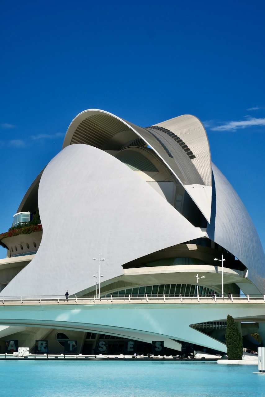 Portrait Image 32 of 78 from Photo Gallery. Alberto Roura