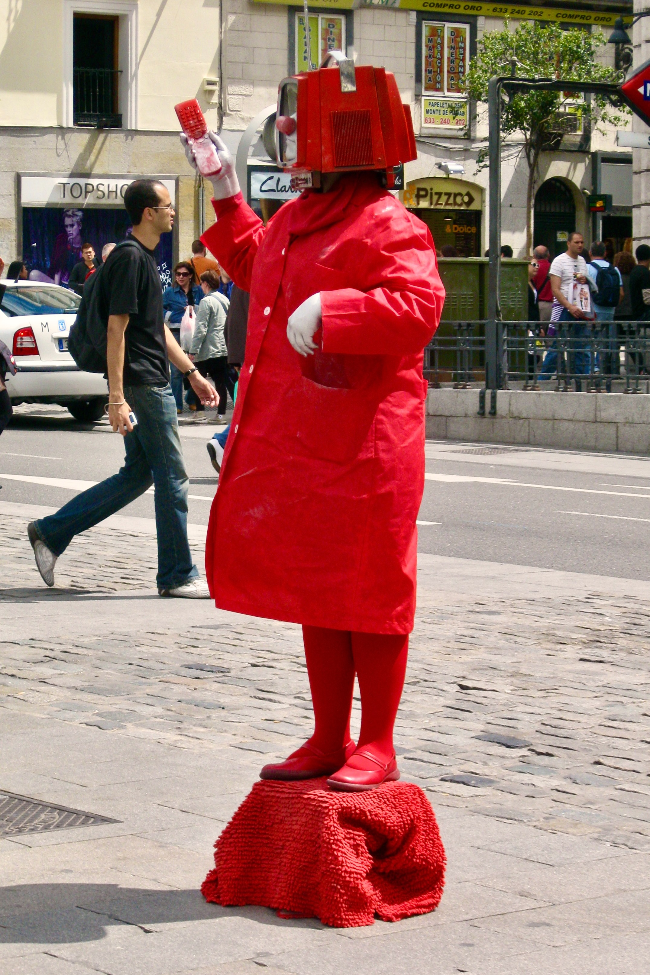 Portrait Image 3 of 9 from Madrid 2011. Alberto Roura